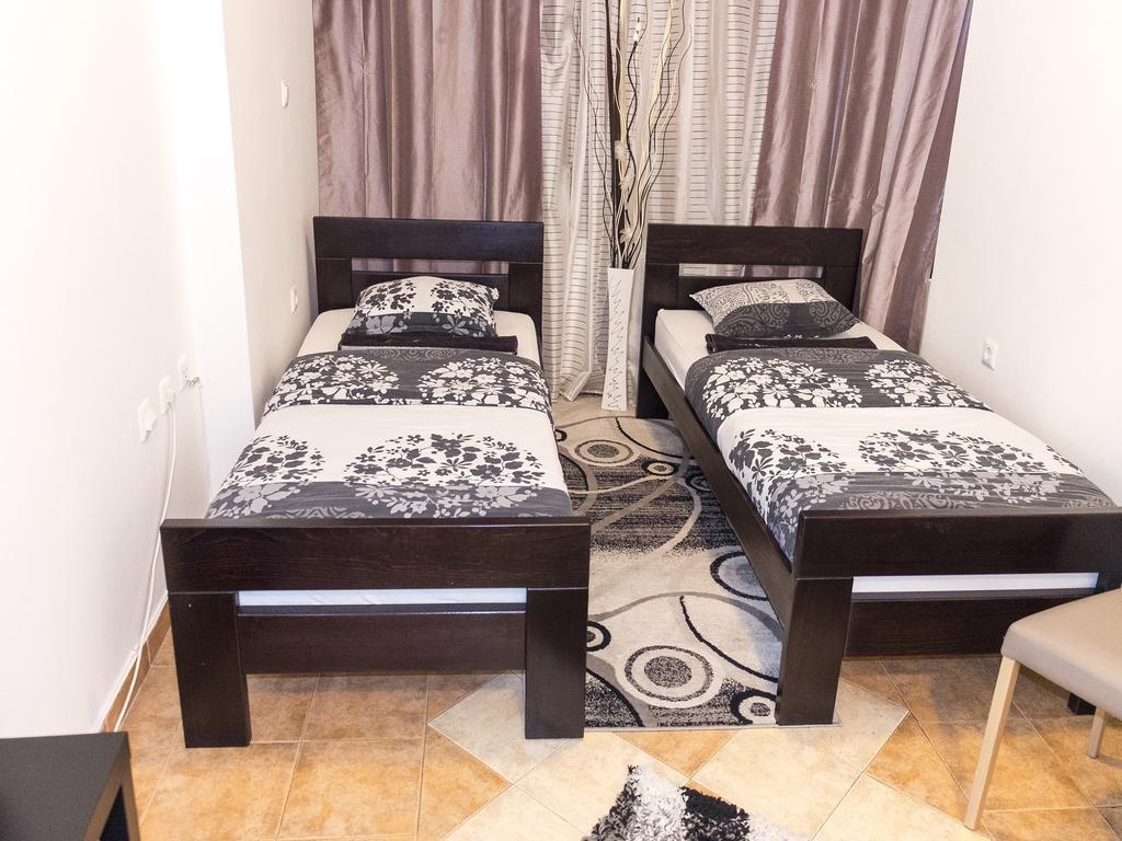 Apart Hotel Kalonis Скопье Номер фото