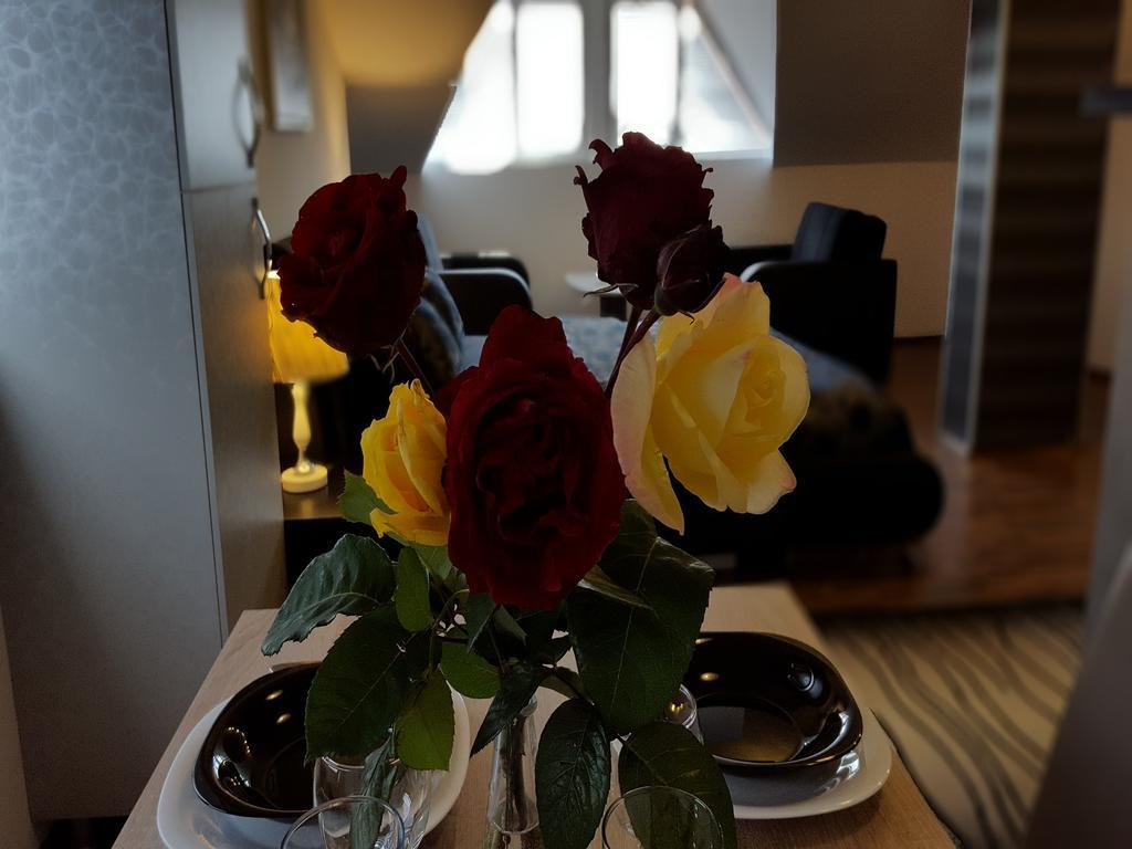 Apart Hotel Kalonis Скопье Экстерьер фото