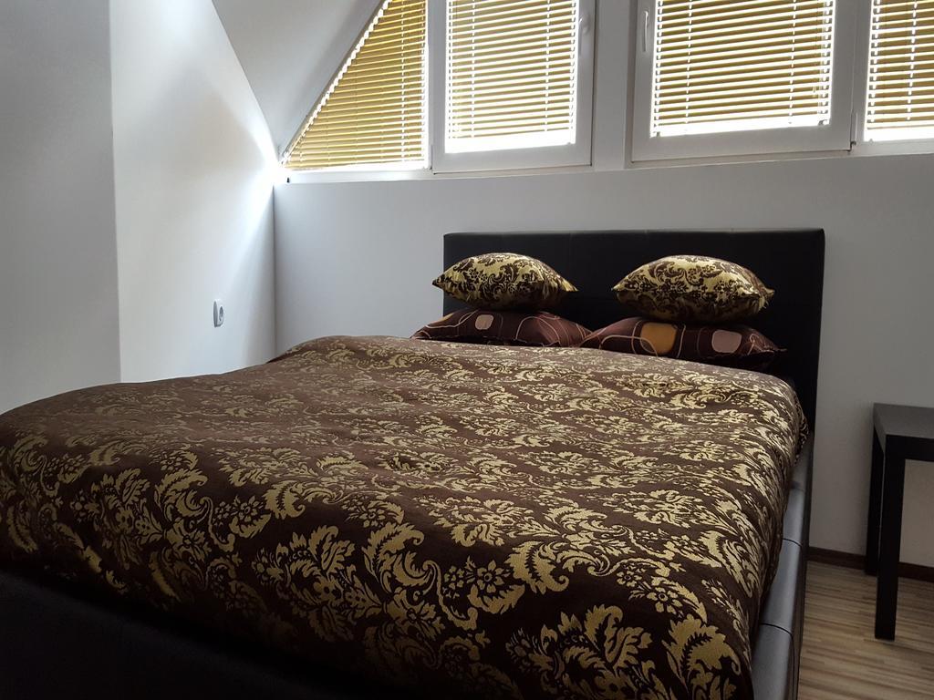 Apart Hotel Kalonis Скопье Номер фото