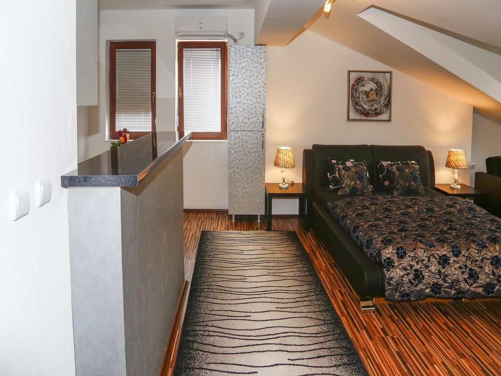 Apart Hotel Kalonis Скопье Номер фото
