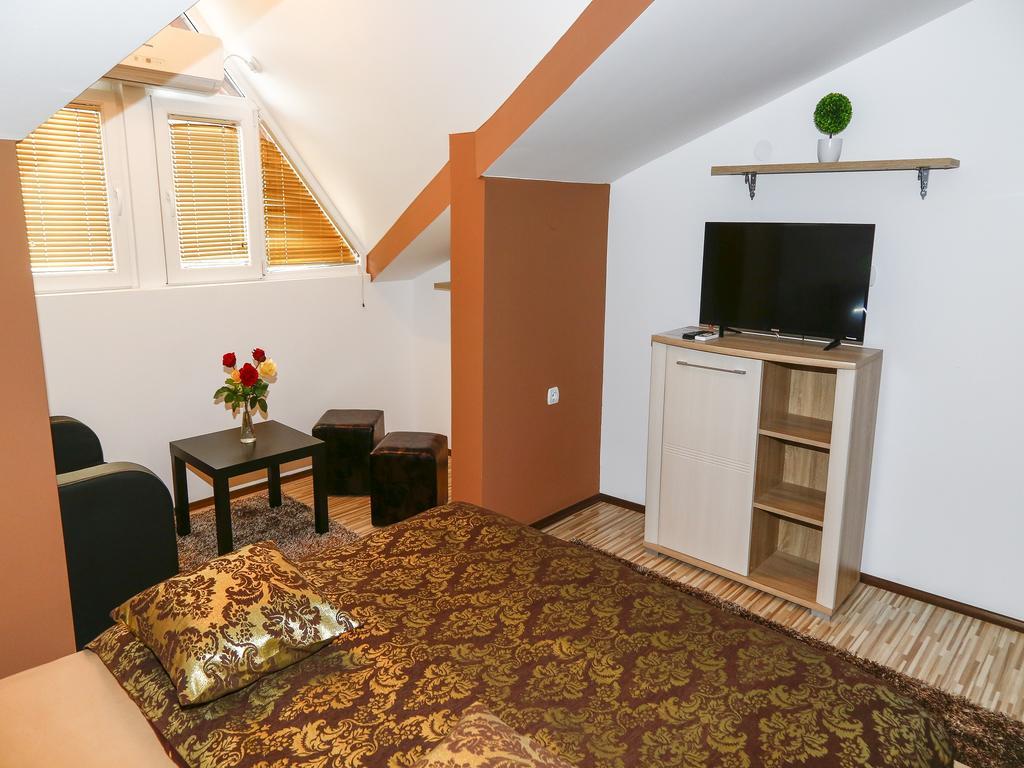 Apart Hotel Kalonis Скопье Номер фото